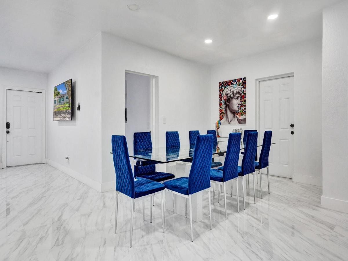 Escape To Miami Retreat Villa North Miami Beach Exterior photo
